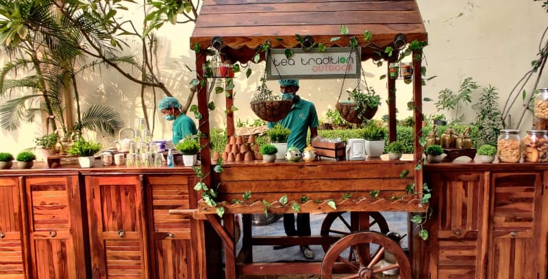 Tea Tradition Outdoor Live Counter